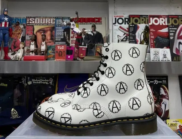 dr.martens 8-eye 슈프림 언더커버 anarchy white