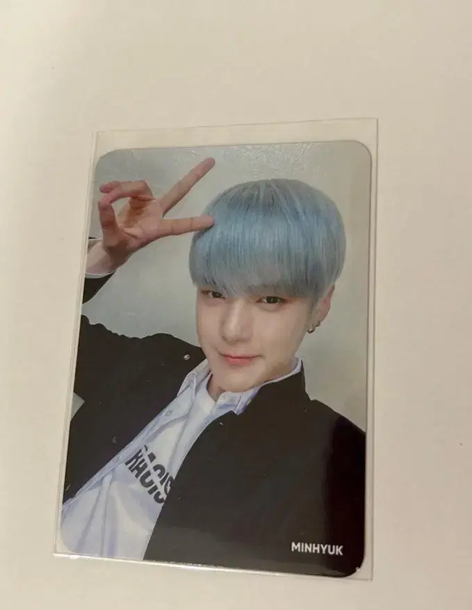 Monsta X minhyuk gakuranhyuk photocard