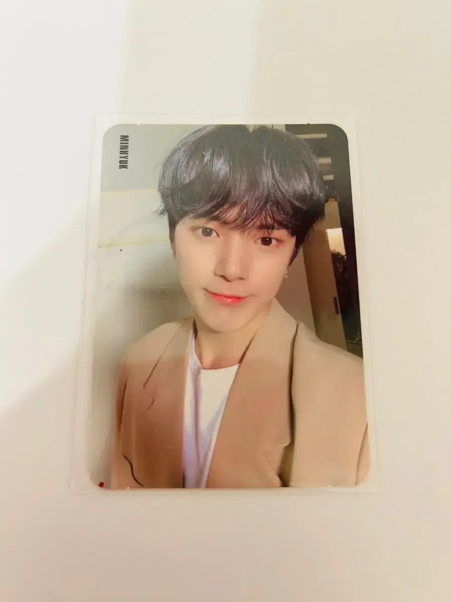 Monsta x minhyuk photocard