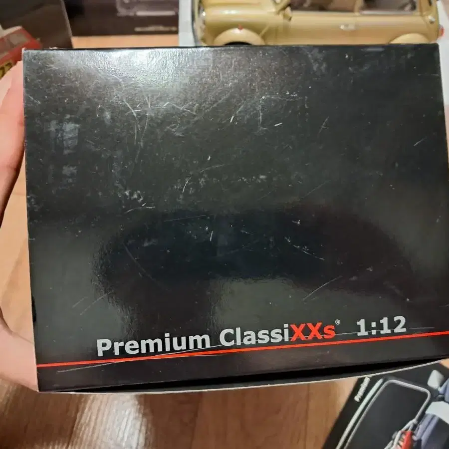 Premium ClassiXXs mini Cooper 1/12