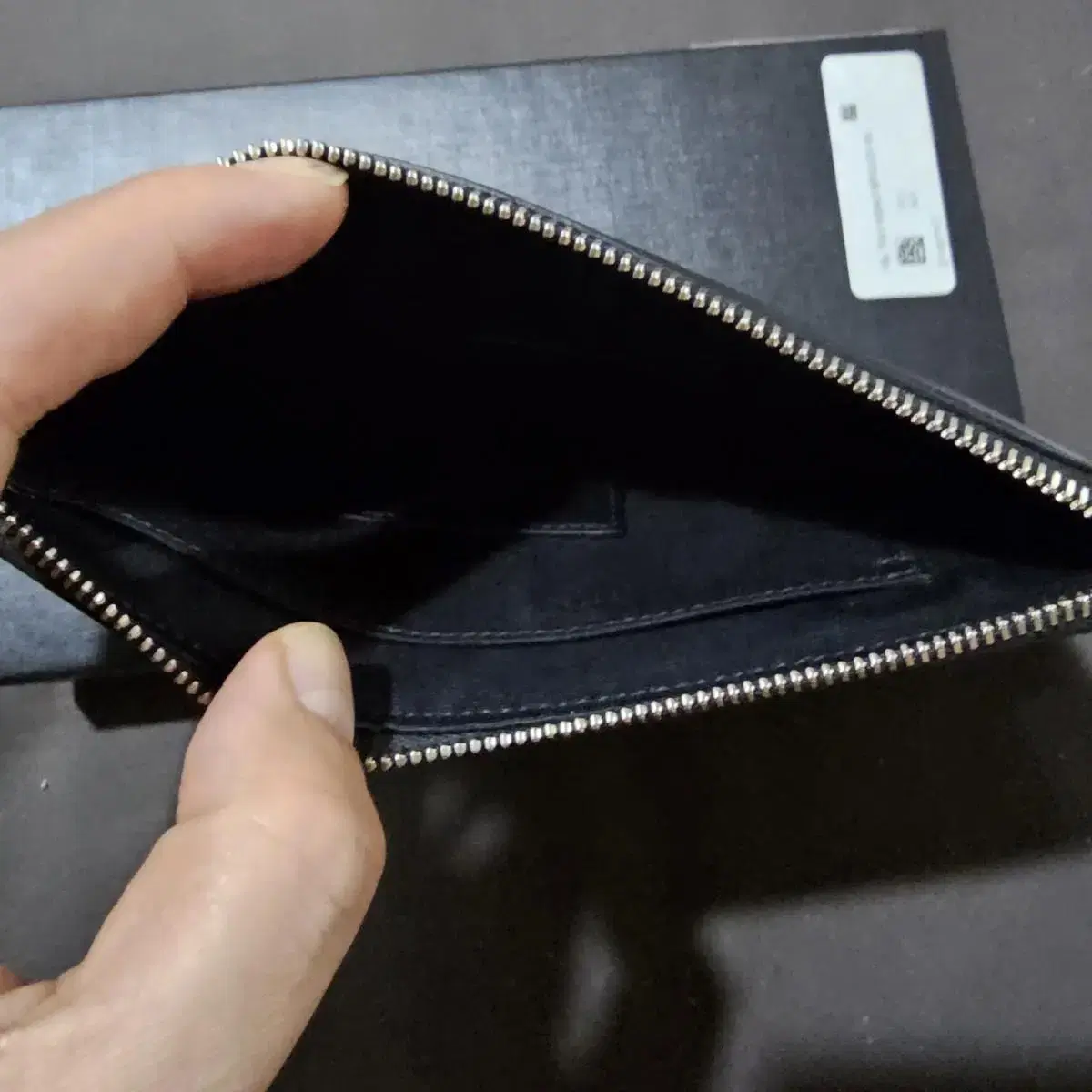 (추가인하) 생로랑 -YSL TINY MONO BPOUCH SIL