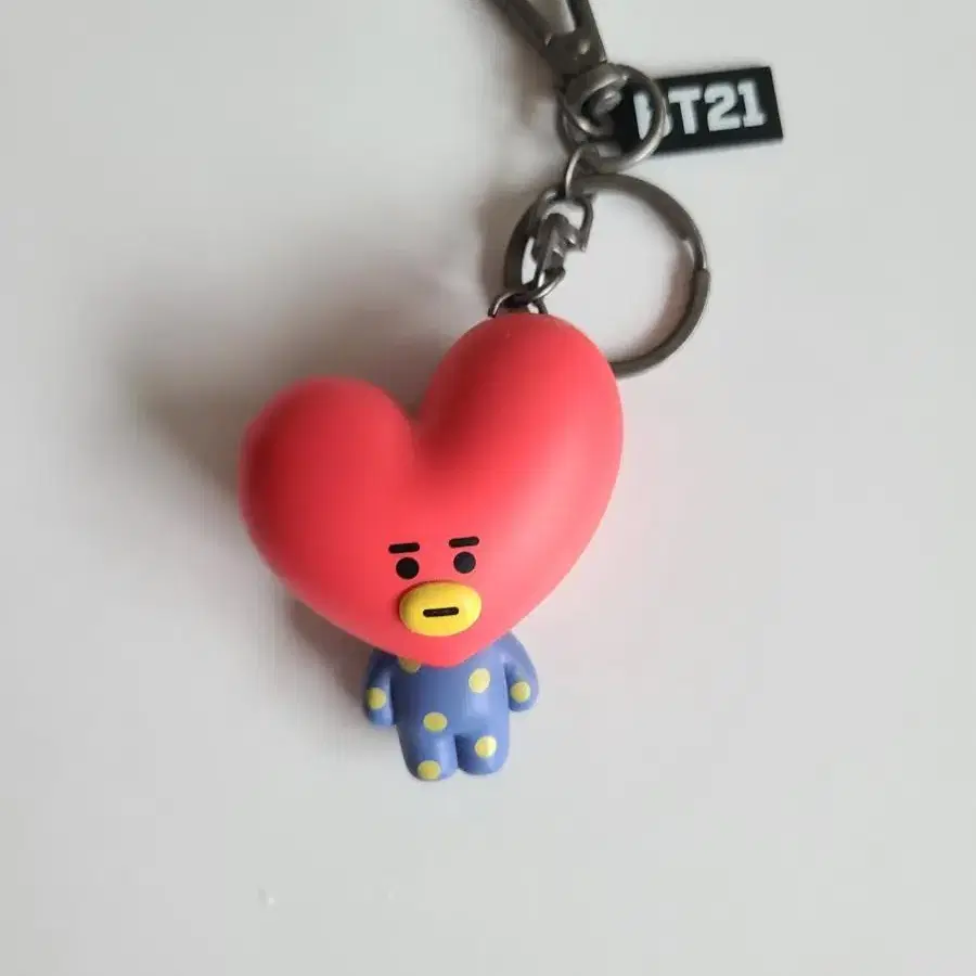 bt21 타타 tata 굿즈 판매 (백참, 키링, 피규어, 손선풍기)