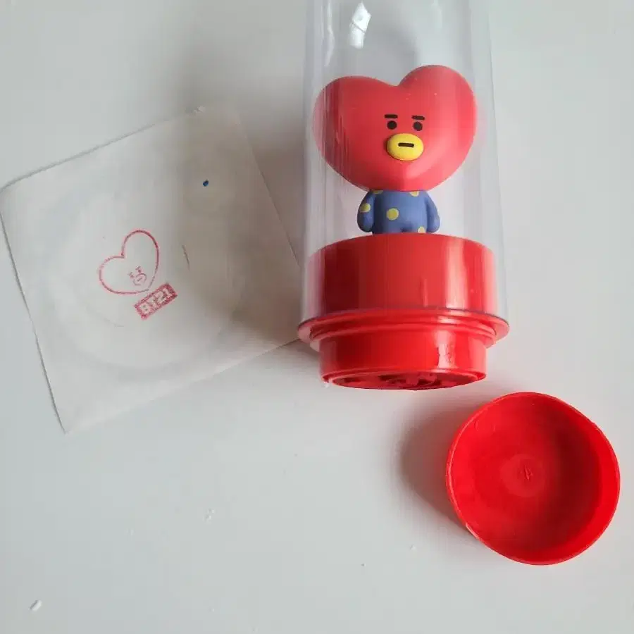 bt21 타타 tata 굿즈 판매 (백참, 키링, 피규어, 손선풍기)