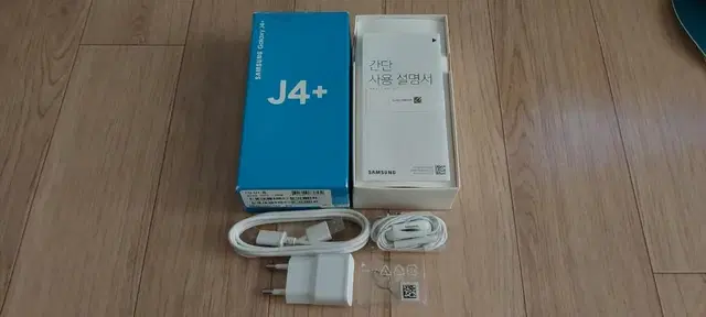 Galaxy J4+ 최상급 팜.