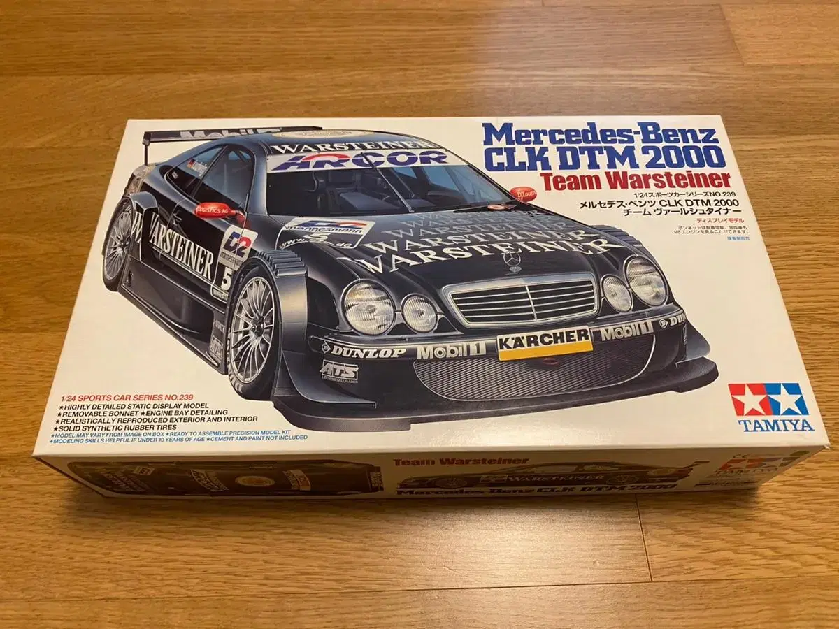 TAMIYA 1/24 Mercedes-Benz CLK DTM 2000