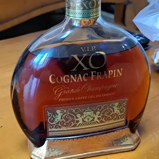 X.O  cognac  frafin