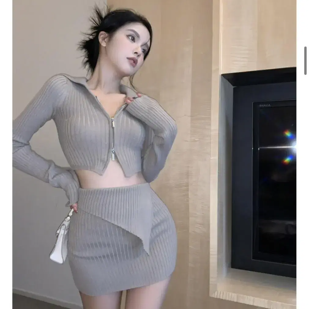 핑크아더 폴로 카라 크롭 후드+스커트