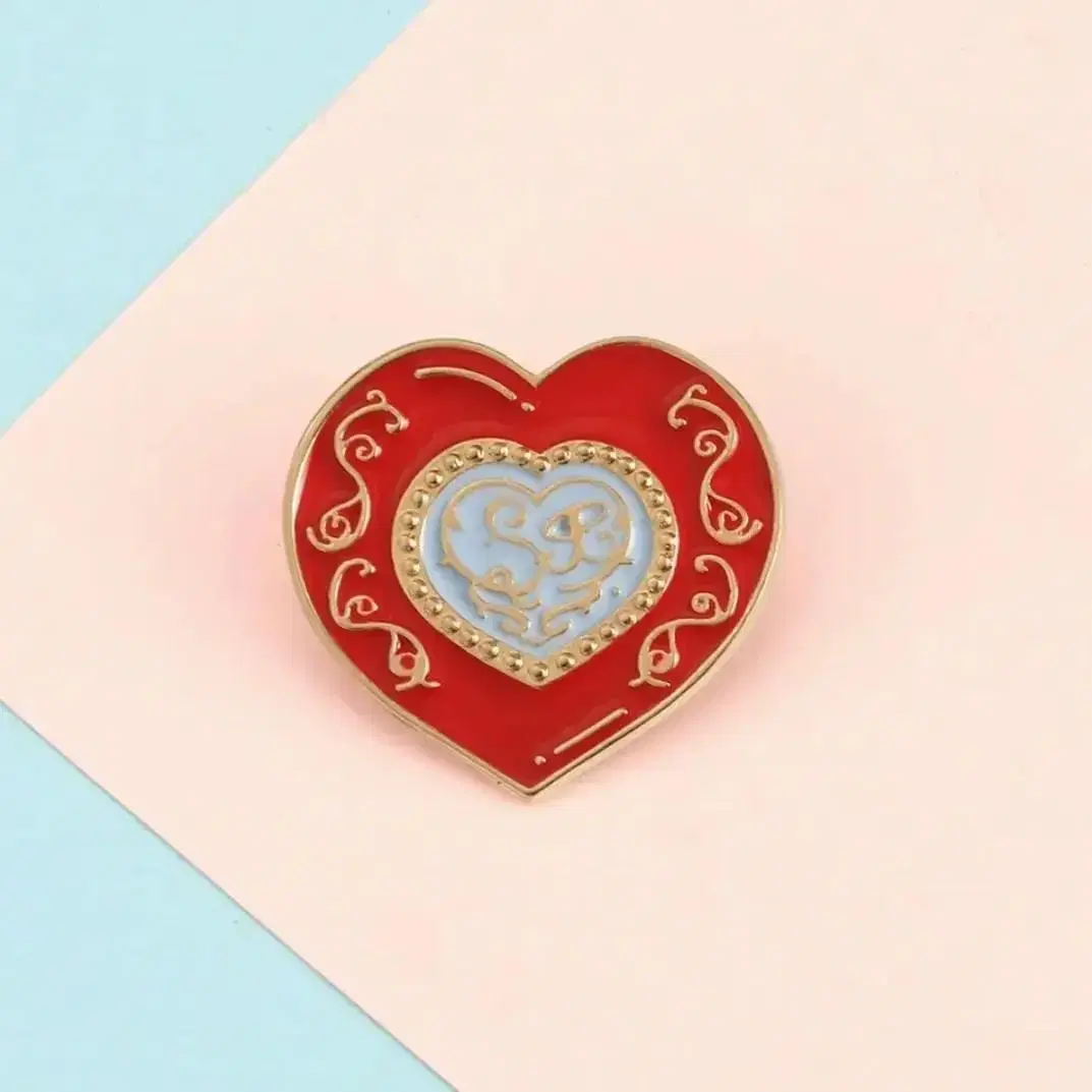 Suga Suga Lune Pendant Heart Badge