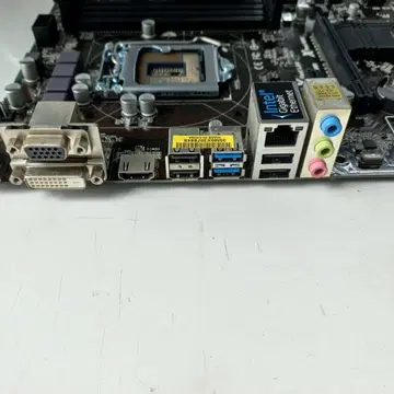 에즈락 B85 PRO4(1150소켓,4세대)램슬롯4 | 브랜드 중고거래 플랫폼, 번개장터 에즈락 B85 Pro4(1150소켓,4세대)램슬롯4 | 브랜드 중고거래 플랫폼, 번개장터