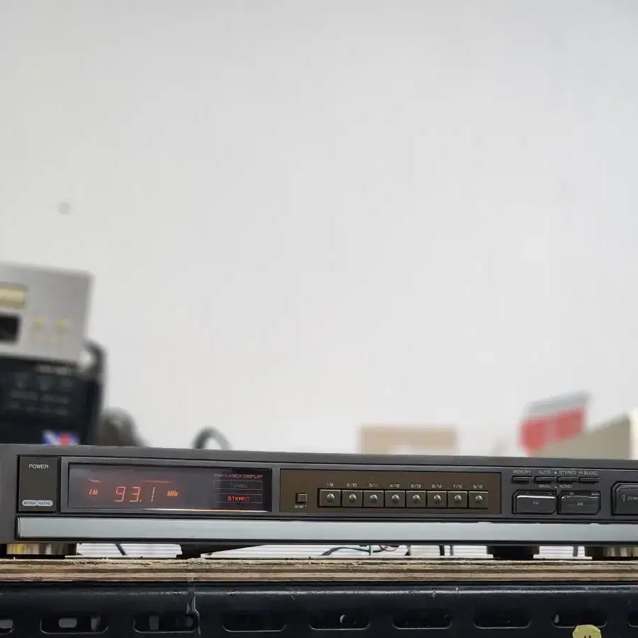 인켈 TD-2000R 디지털 튜너 팝니다.