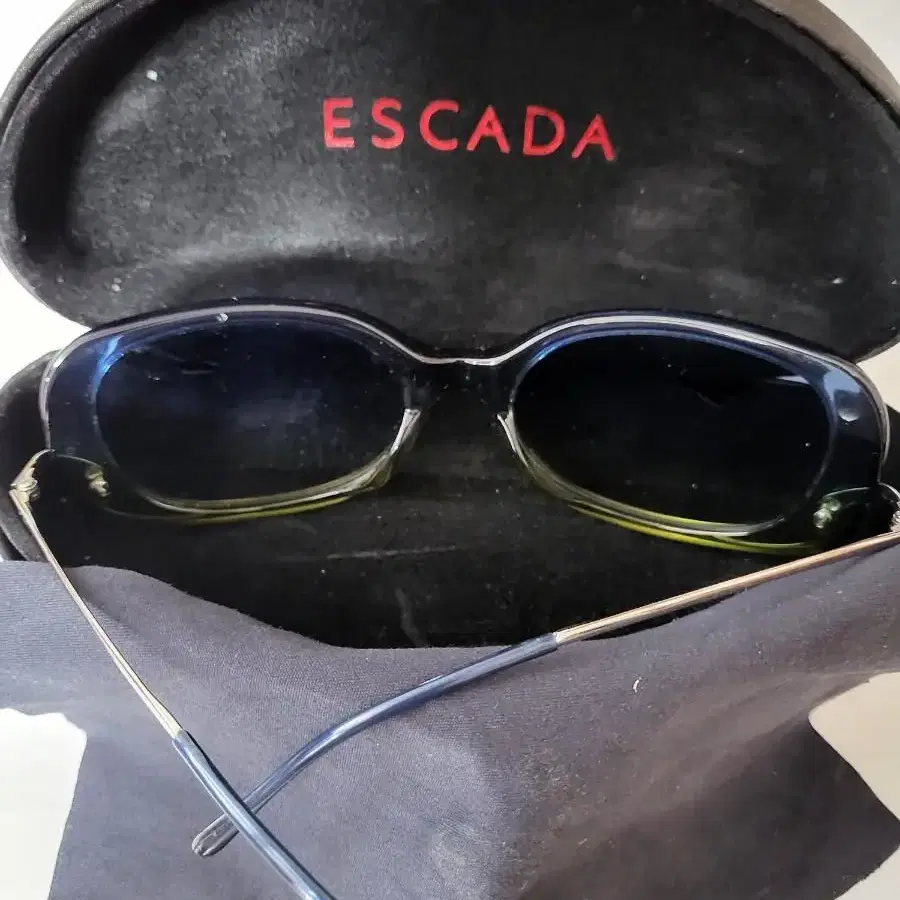 명품썬그라스 (ESCADA)