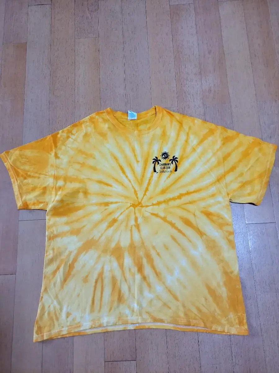 Tie-dye short sleeve tee