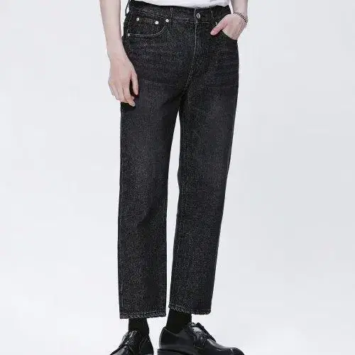 페이탈리즘 #0223 Melt black straight crop fit