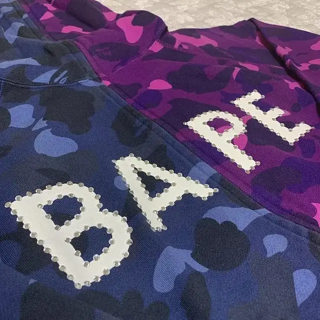 BAPE 1st 스왈로브스키 파보 반반카모 풀오버 집업후드