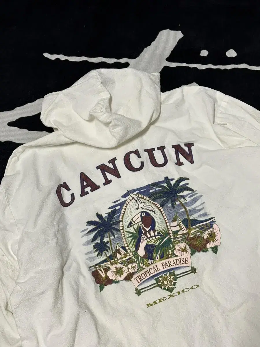 CANCUN HOOD ZIP-UP