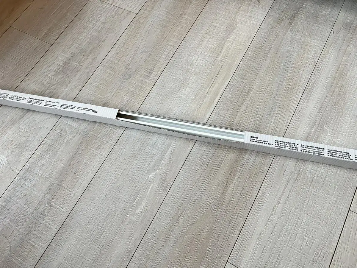 IKEA 비드가 커튼레일 140cm (미사용)