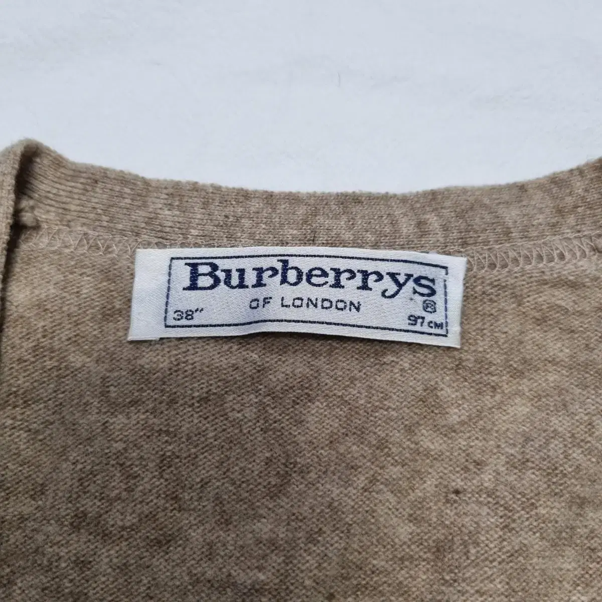 BURBERRY knit vest