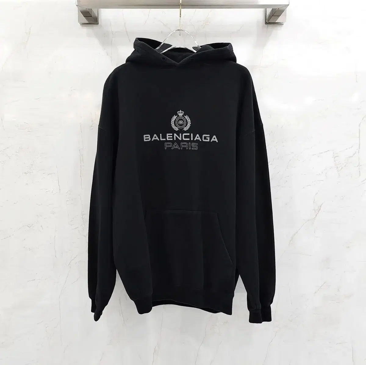 XS / 발렌시아가 블랙 월계수 파리스 후드티