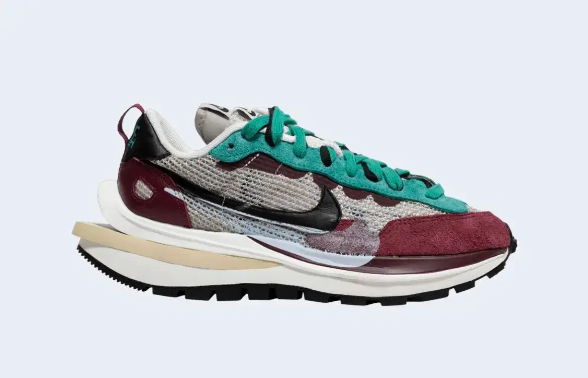 Nike x Sakai Vaporwaffle