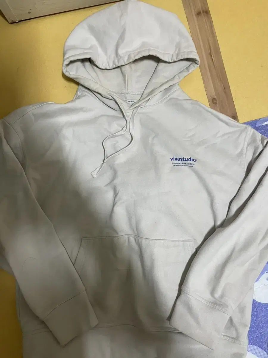 VivaStudio Hoodie