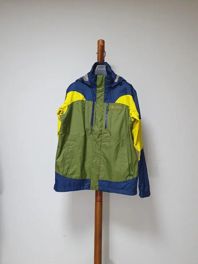 AIGLE 에이글 MTD 바람막이 XL 105