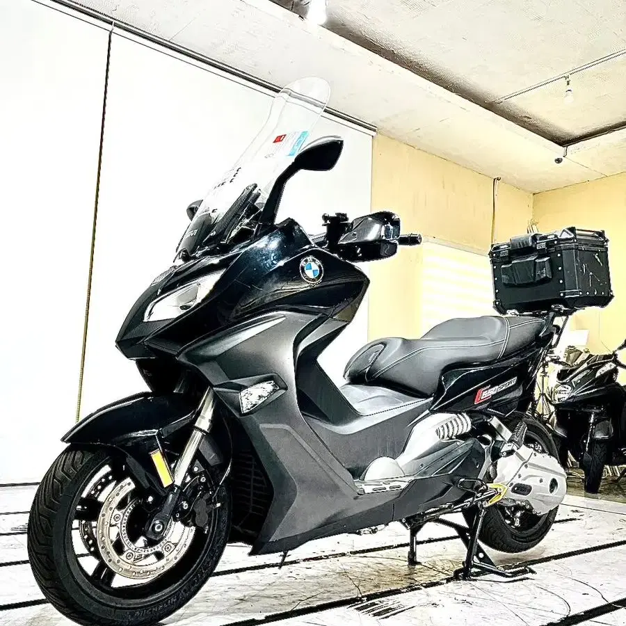 ( BMW ) C 650 스포츠 17년식 떼르미뇨미 부산울산대구창원서울