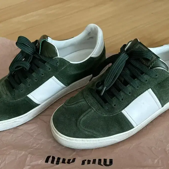 발렌티노 신발 스니커즈 VALENTINO 40.5 정품