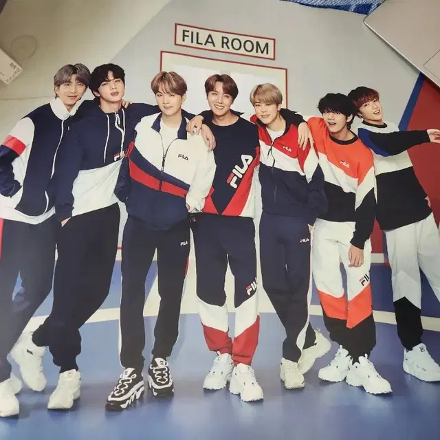 [BTS]FILA 휠라 방탄소년단 브로마이드(미사용)