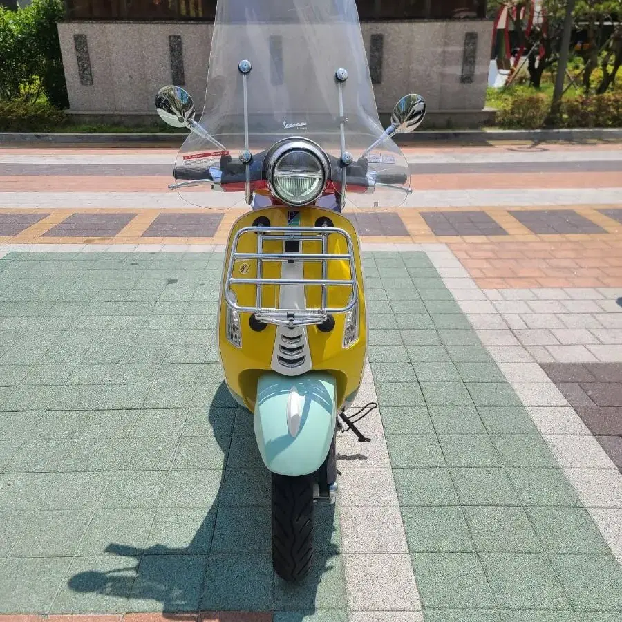 베스파 션우더스푼 125cc