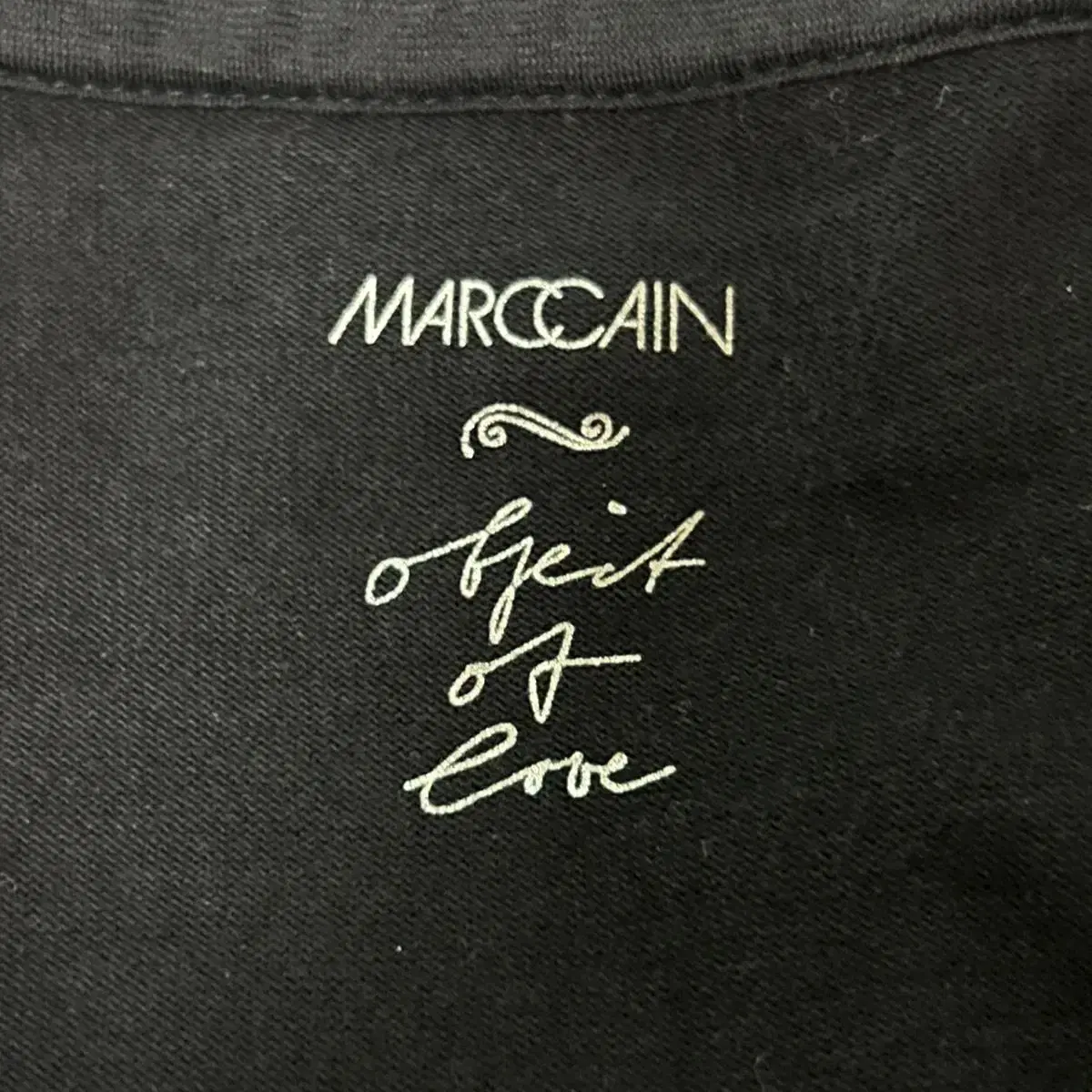 <새상품> 마크케인 MARCCAIN 플라워 맨투맨