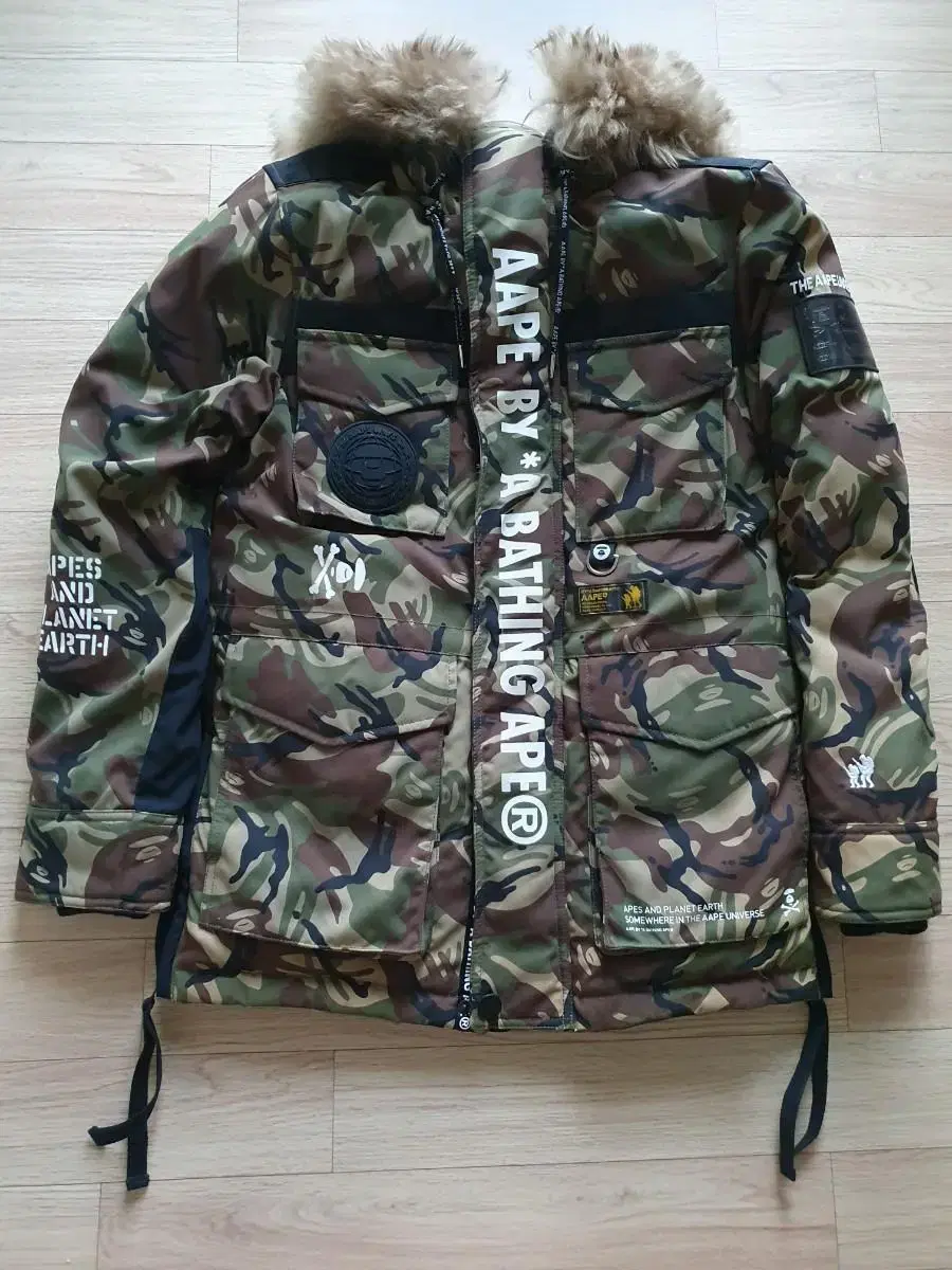 [상태좋음] aape by a bathing ape 에이프 다운 점퍼