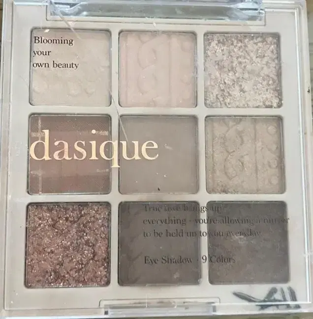 Deyziek Shadow Palette