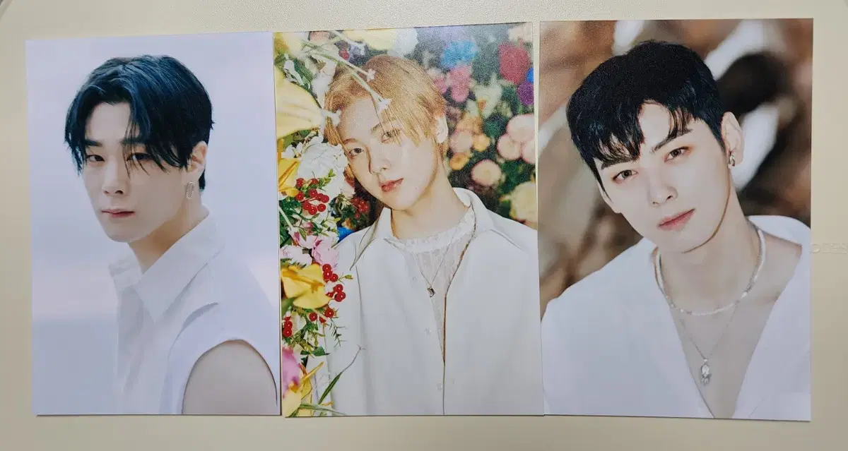 아스트로 스위치온 팝업스토어 인화사진 포토세트 일부