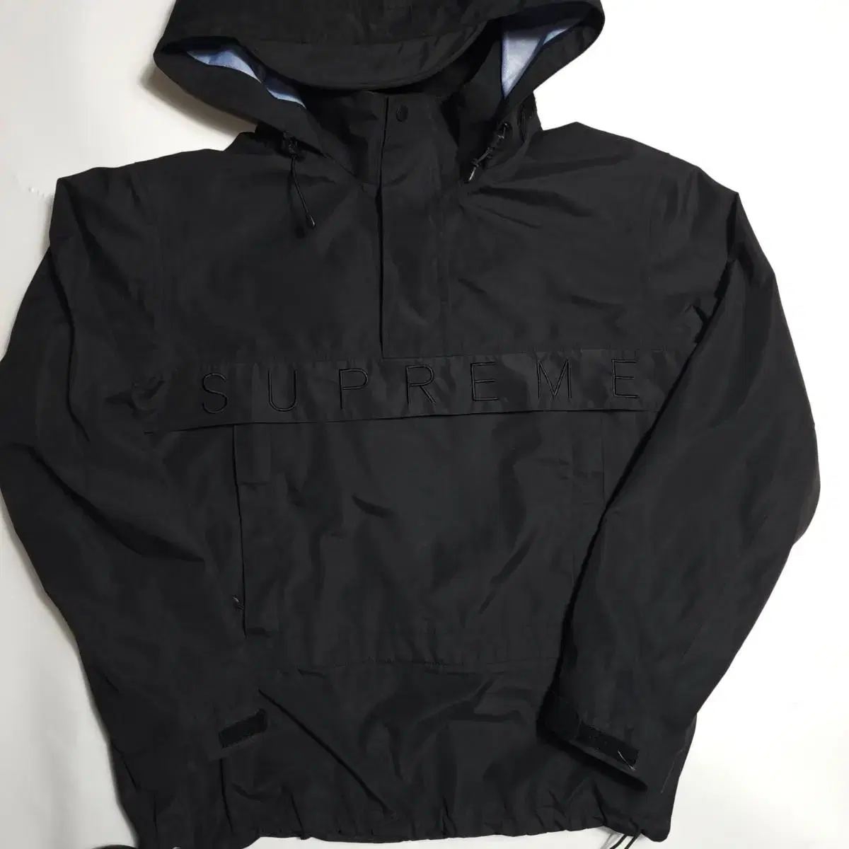 Supreme Anorak Vahn Collection