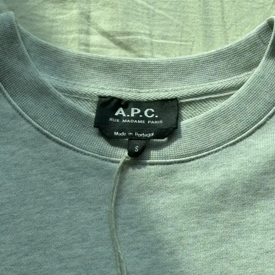 (새상품 정품) 아페쎄 APC 루퍼스 맨투맨 남여공용