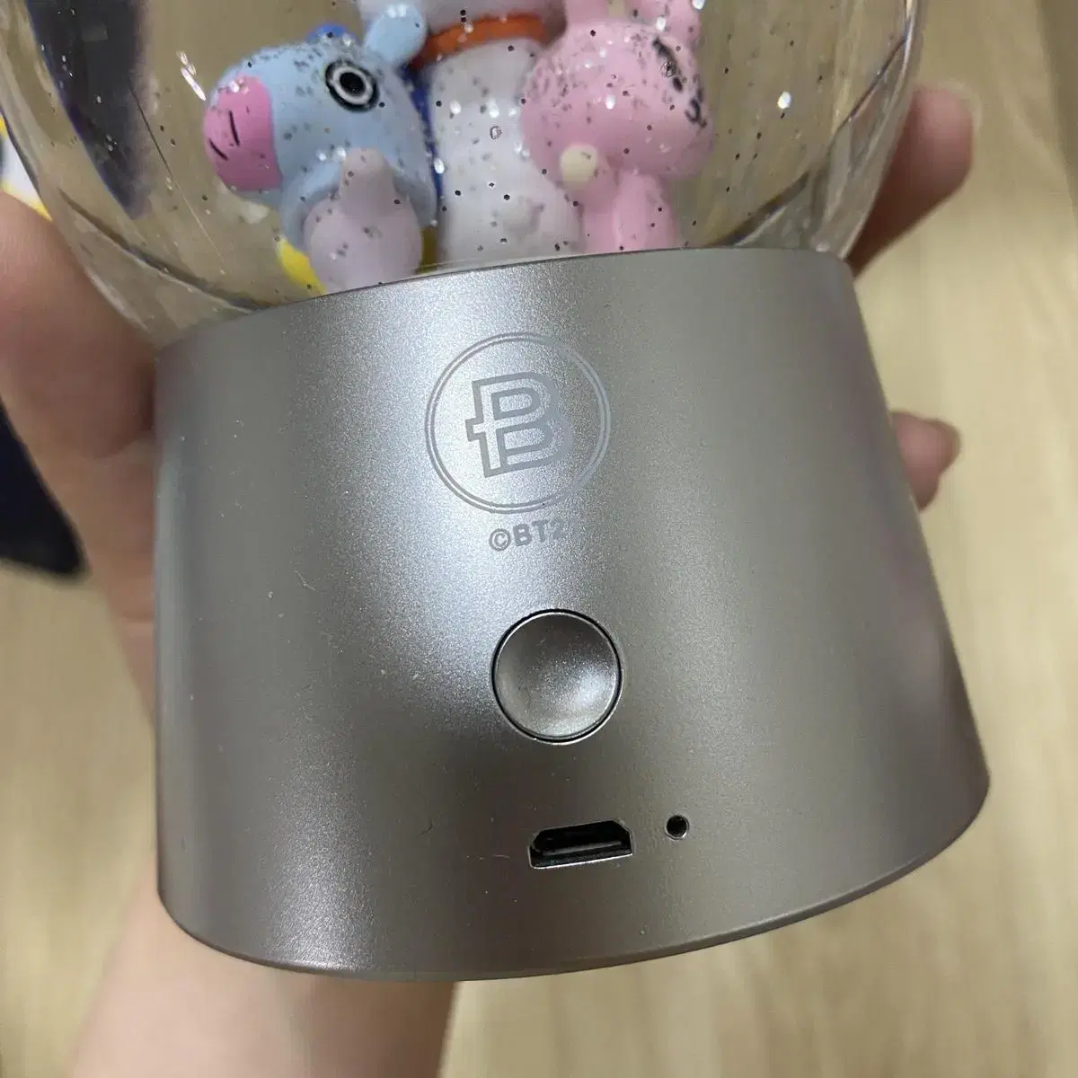 BT21 스노우볼