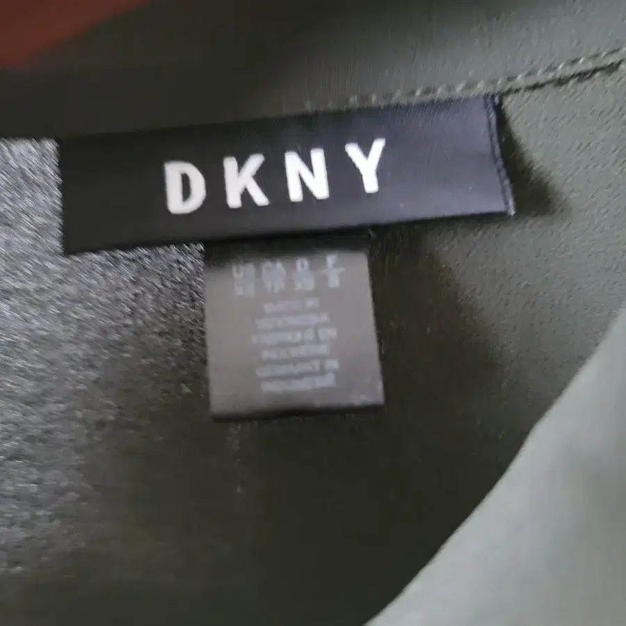 DKNY시스루셔츠