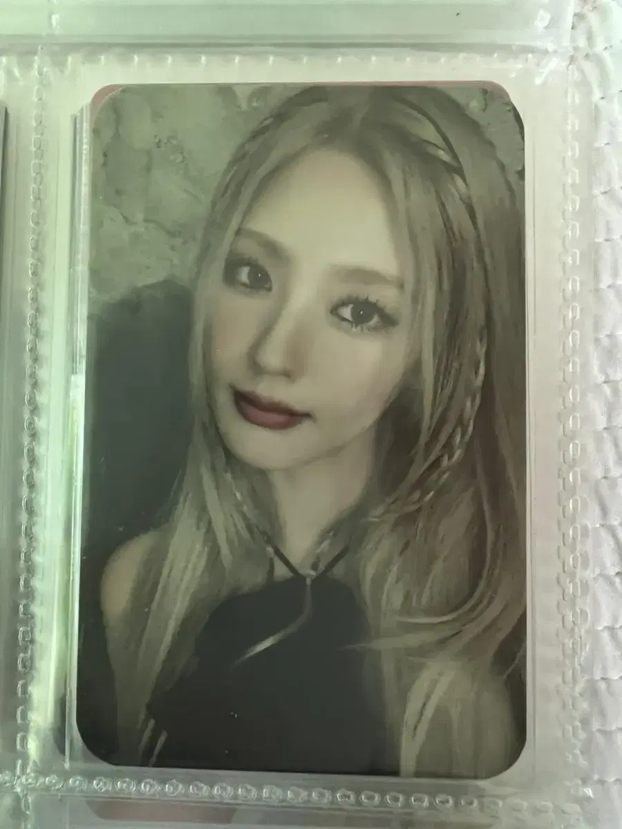 (Source)Miyeon Nude Soundwave1st Fansa Winner Photocard