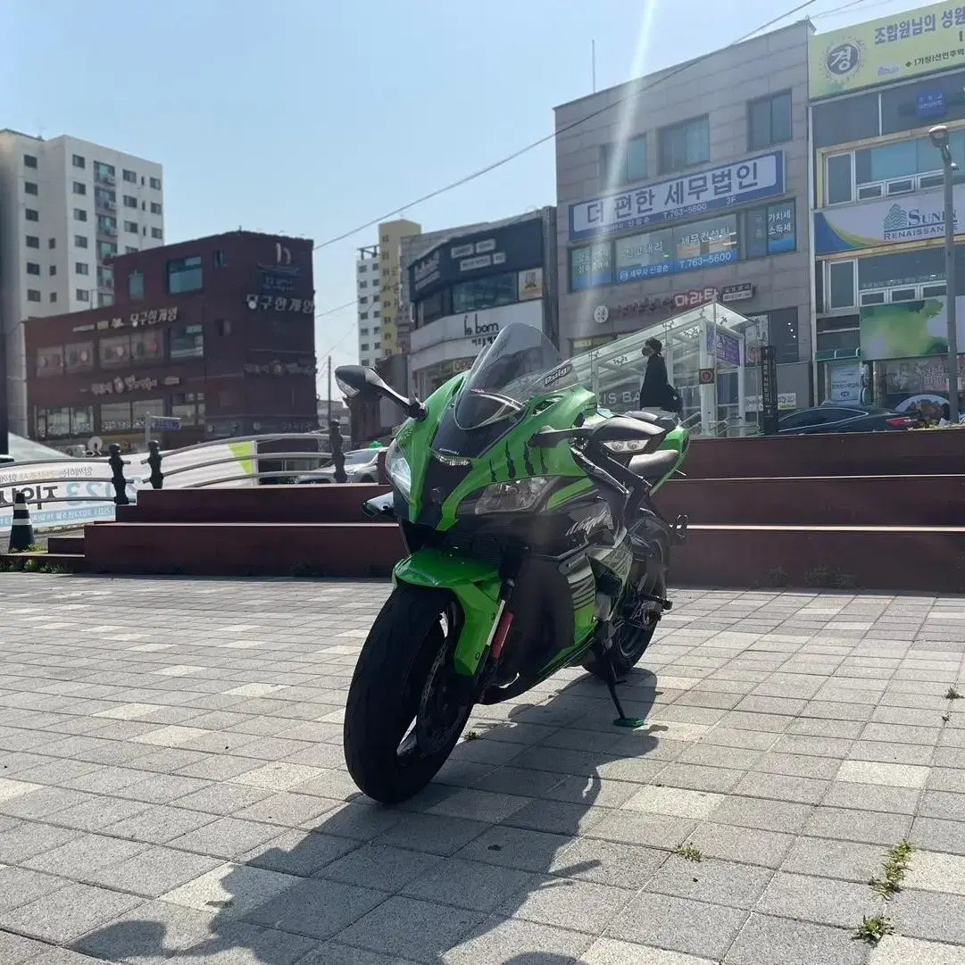 가와사키 닌자zx10r 16년식 동급매물 최저가 판매합니다.