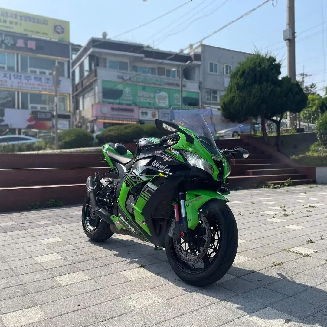 가와사키 닌자zx10r 16년식 동급매물 최저가 판매합니다.