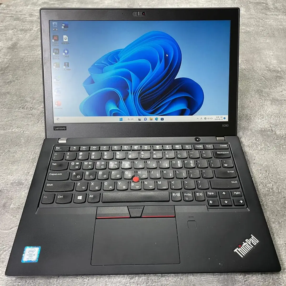 Lenovo ThinkPad X280 판매합니다.