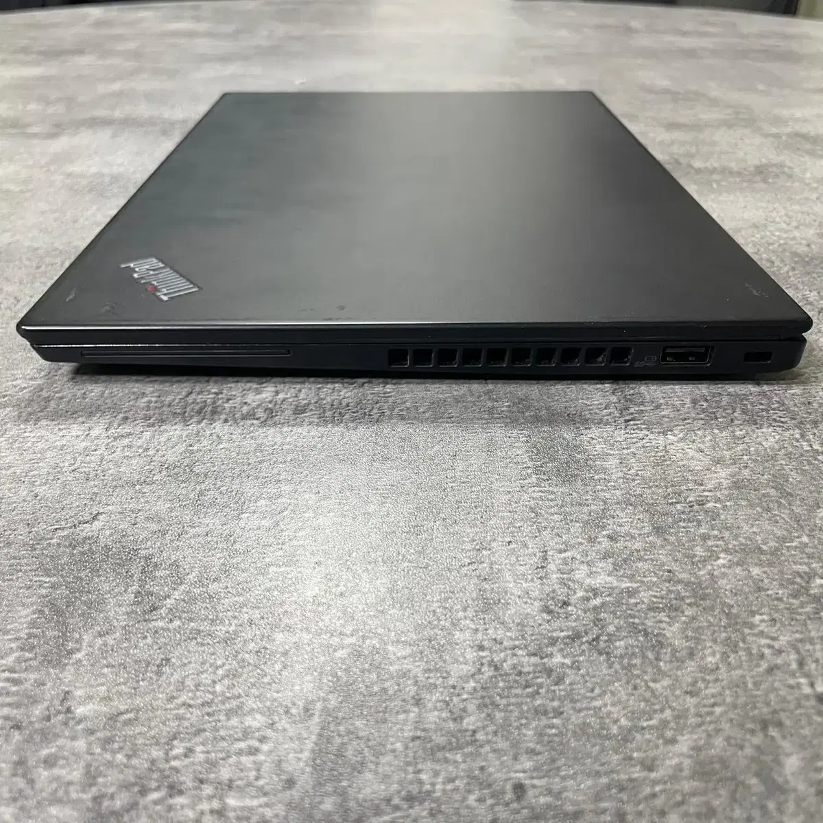 Lenovo ThinkPad X280 판매합니다.