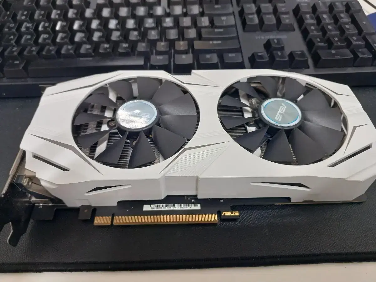 ASUS DUAL GTX 1060 DUAL 3G