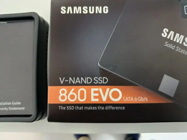 SAMSUNG EVO860 SSD 250GB