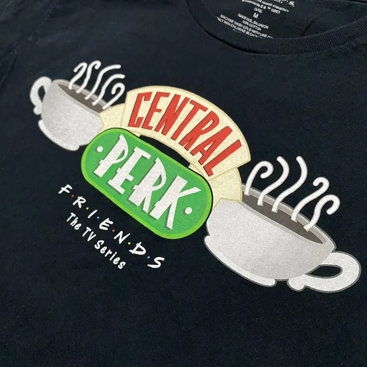 FRIENDS S/S Central Perk T Shirts Sz M