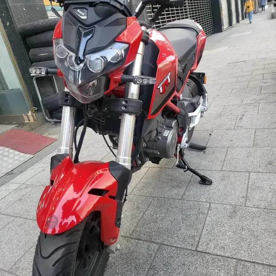 21년식 베넬리TNT125 1300km