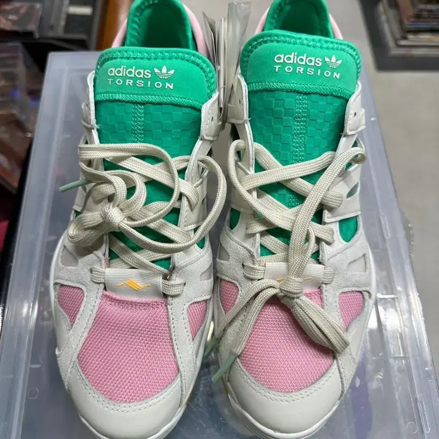 adidas dimension low cloud 화이트 그린