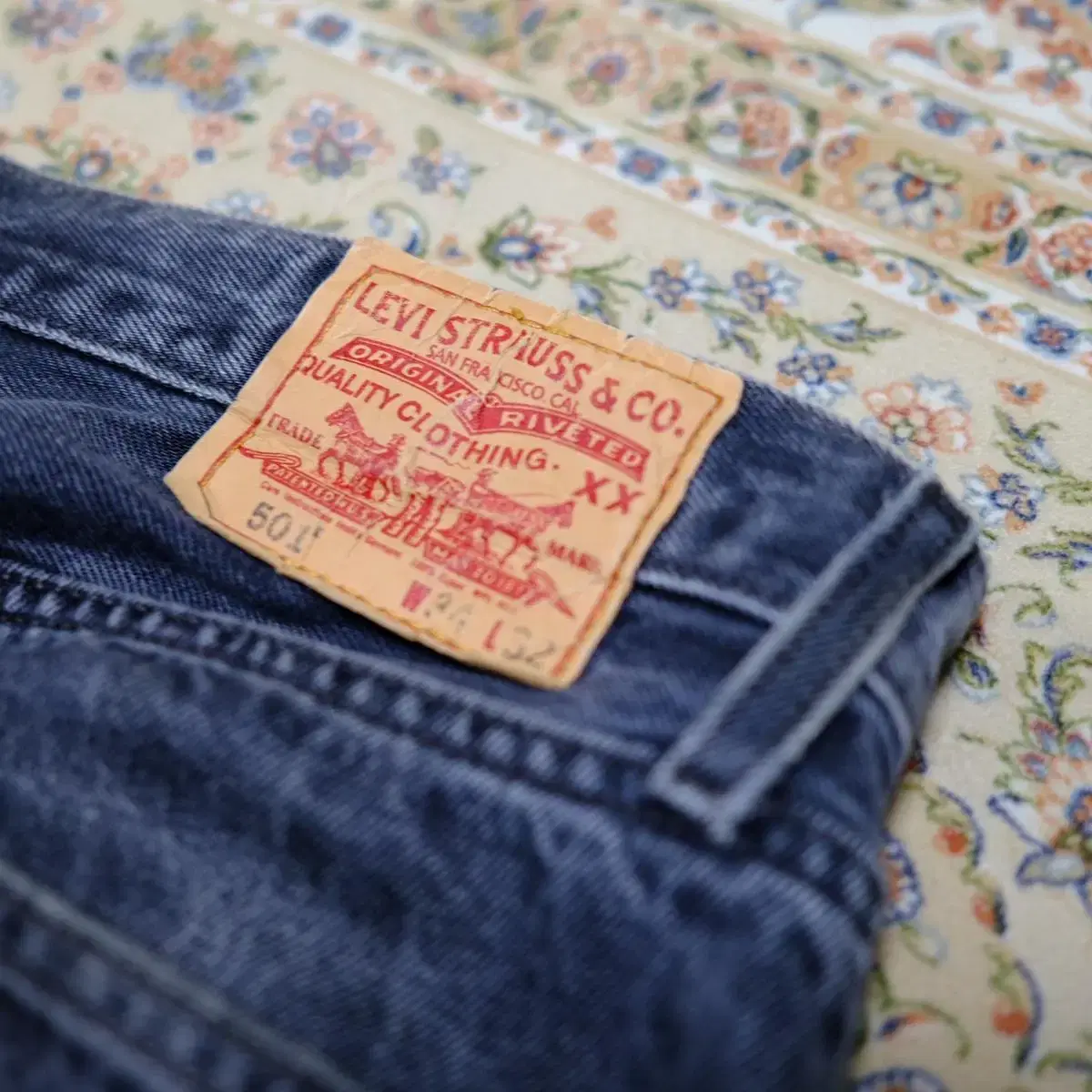 00s Levis 505 34x32 Made in Dominica