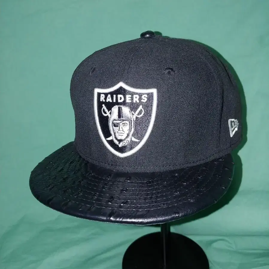 newera raiders 스냅백.뉴에라 레이더스 악어가죽느낌챙