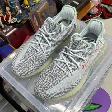 Yeezy boost blu new arrivals